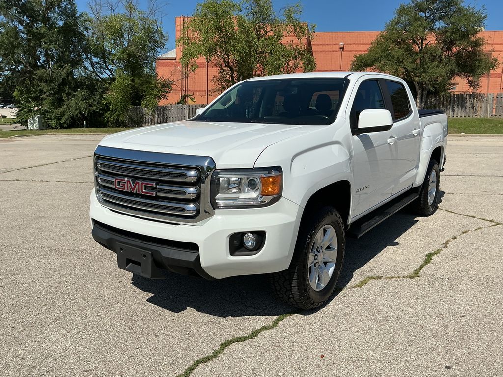 Summit White 2017 GMC Canyon Pickup Truck 4X2 8-Speed Automatic