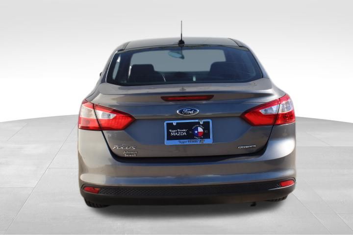 Used Car 2013 Ford Focus  S For Sale Under $10,000 In Georgetown, Texas