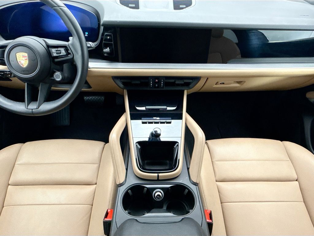 Thumbnail: 2025 Porsche Cayenne - 16