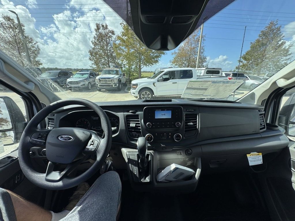 2024 Ford Transit Cargo Van photo 4