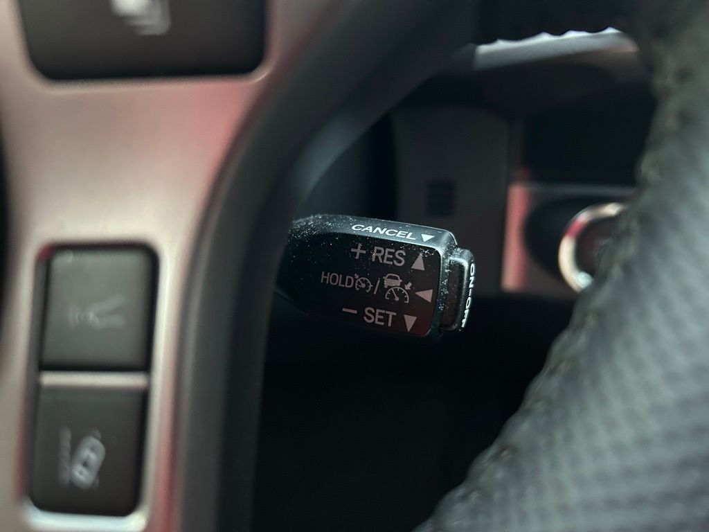 2023 Toyota Tacoma SR5 23