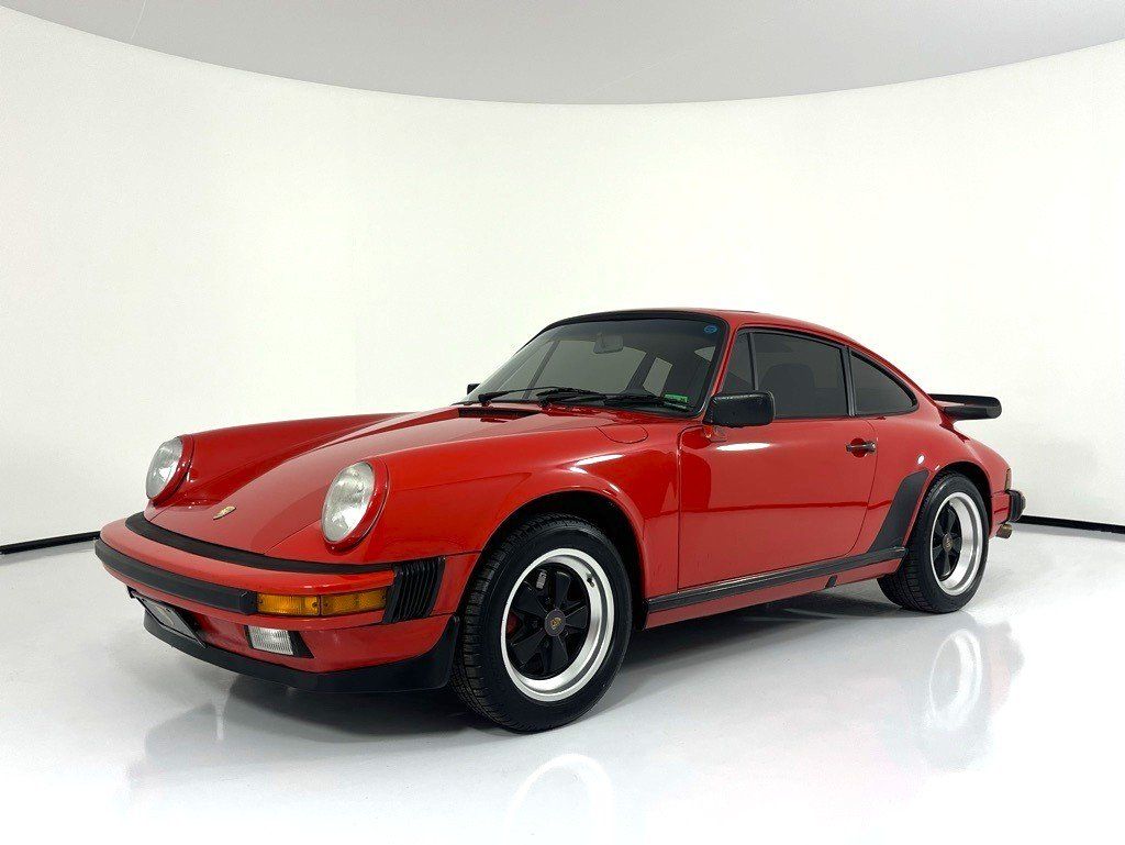 1988 Porsche 911 Carrera Coupe