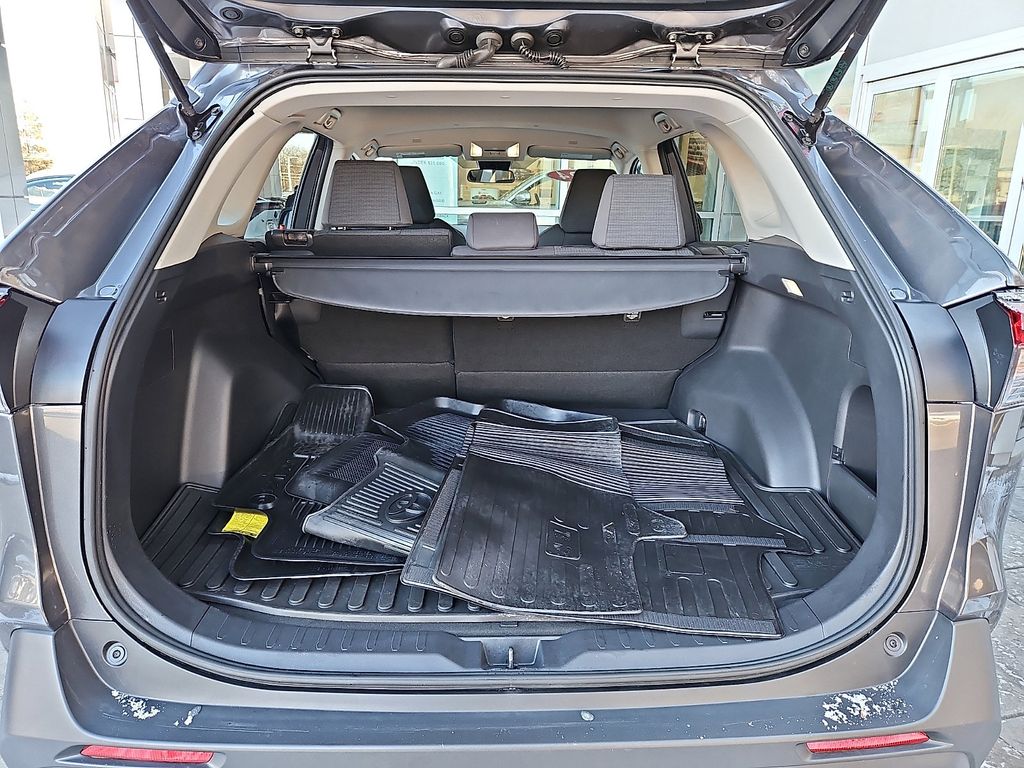 Thumbnail: 2024 Toyota RAV4 - 23