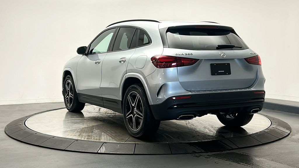 2025 Mercedes-Benz GLA 250 4MATIC 6