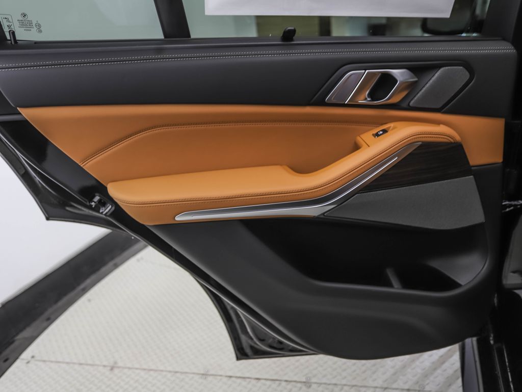 Thumbnail: 2026 BMW X5 - 20