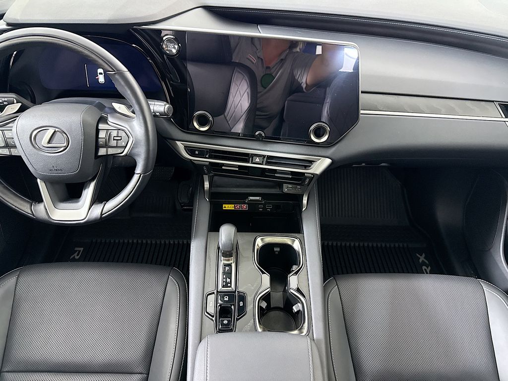 Thumbnail: 2025 Lexus RX - 14