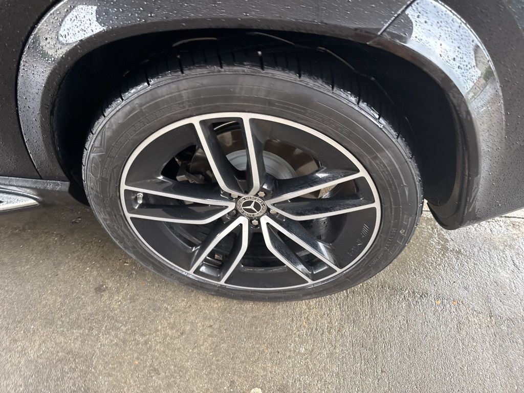 2021 Black Mercedes-Benz GLE GLE 450 AWD SUV