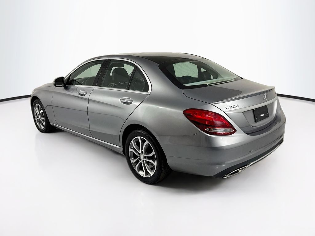 Thumbnail: 2016 Mercedes-Benz C-Class - 7