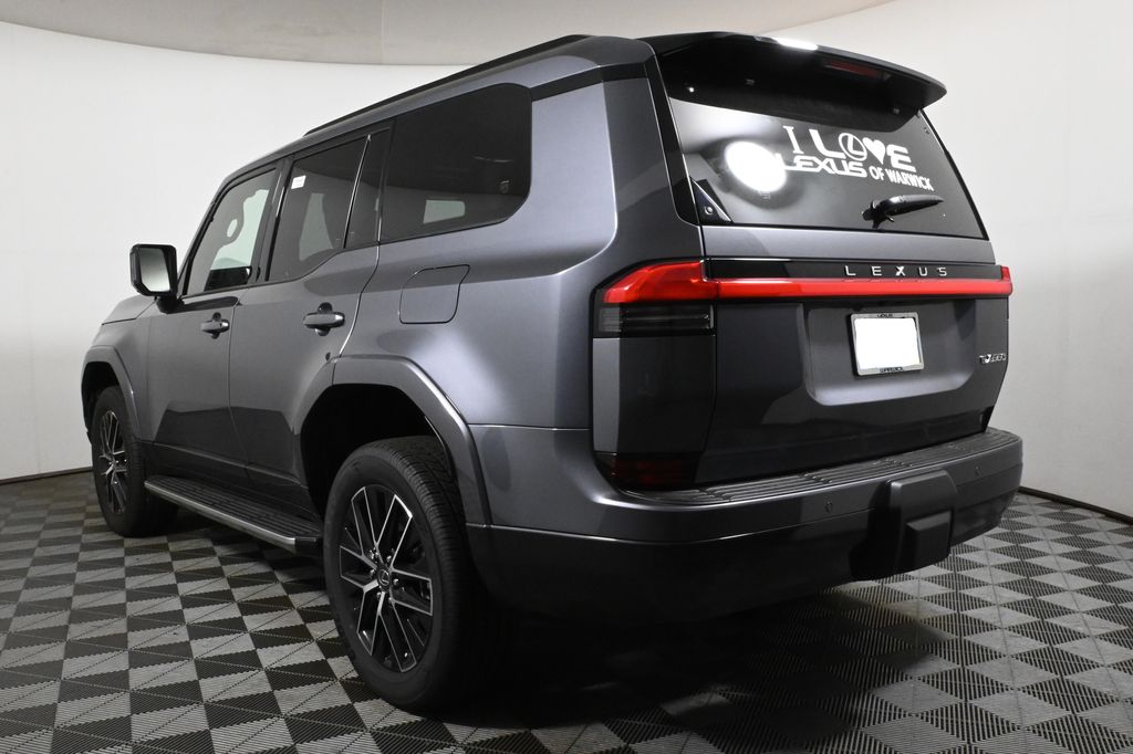 Thumbnail: 2025 Lexus GX - 5