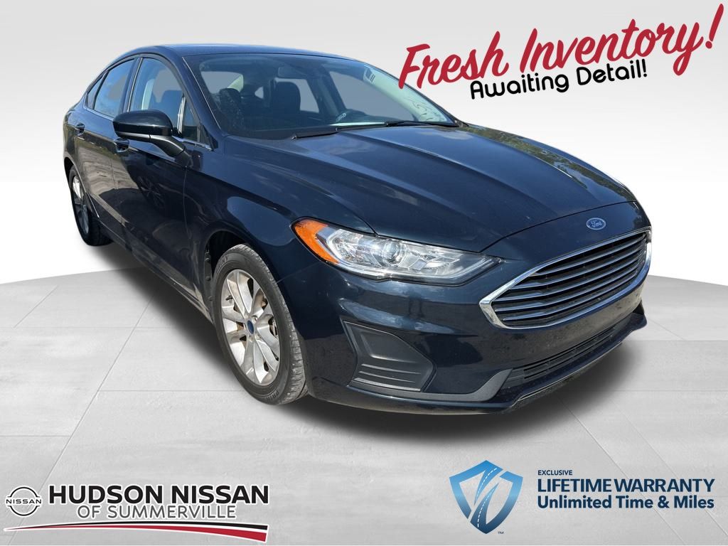 2020 Blue Ford Fusion SE FWD Sedan