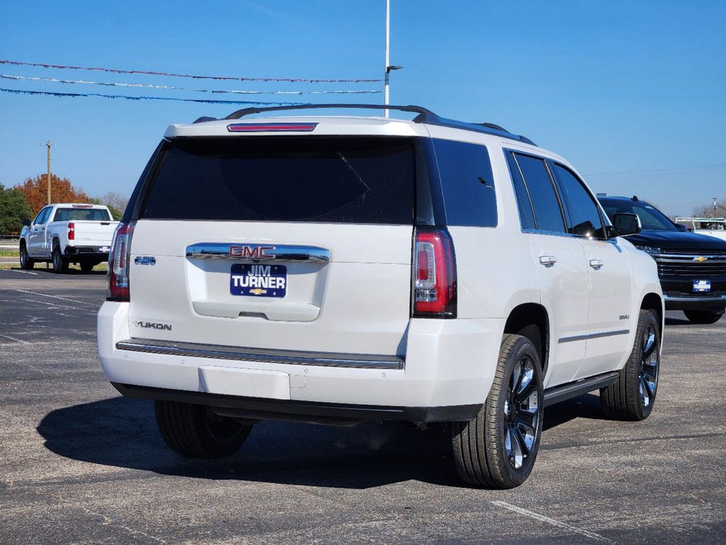 2019 GMC Yukon Denali 5