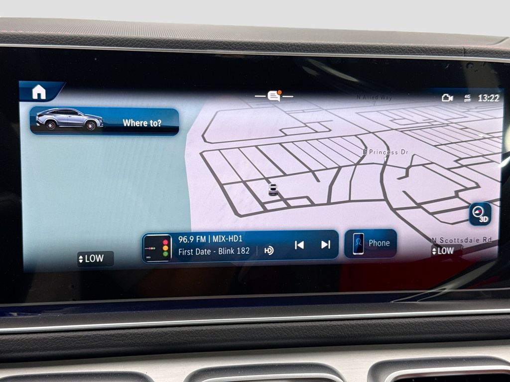 Thumbnail: 2026 Mercedes-Benz GLE - 15