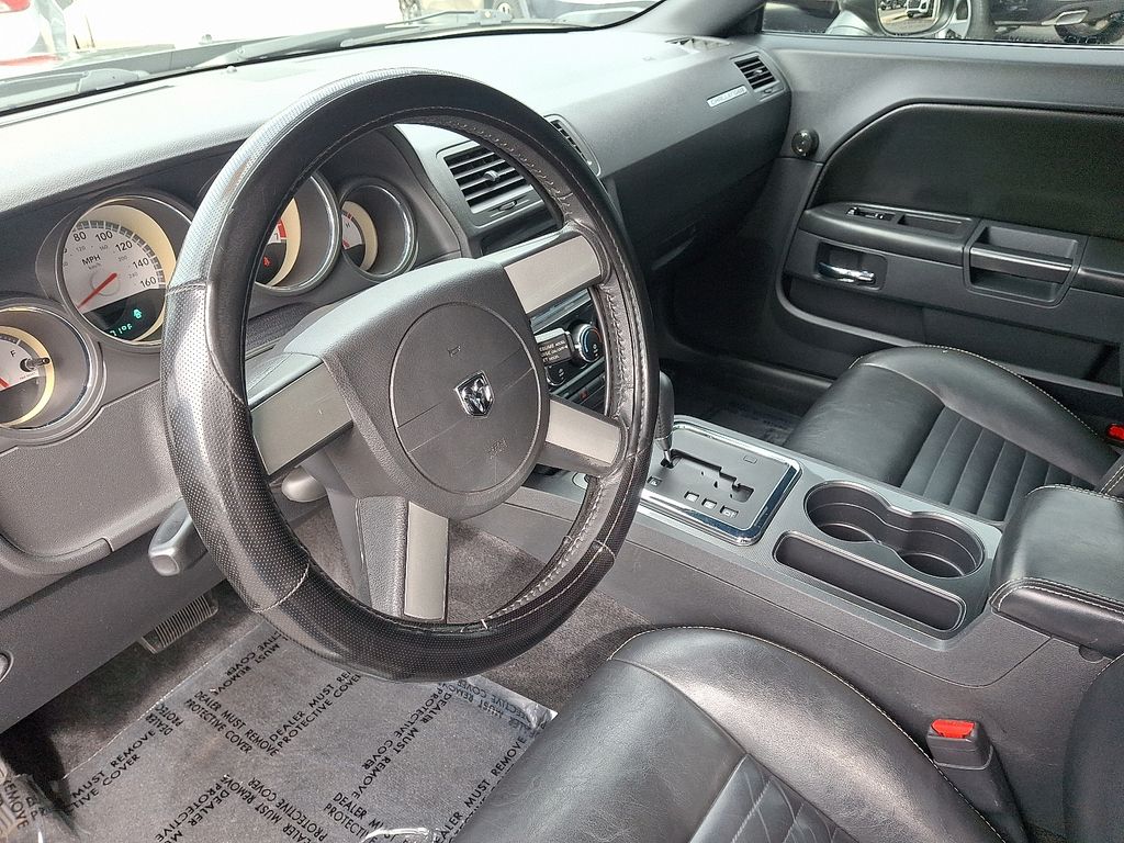 Thumbnail: 2009 Dodge Challenger - 11