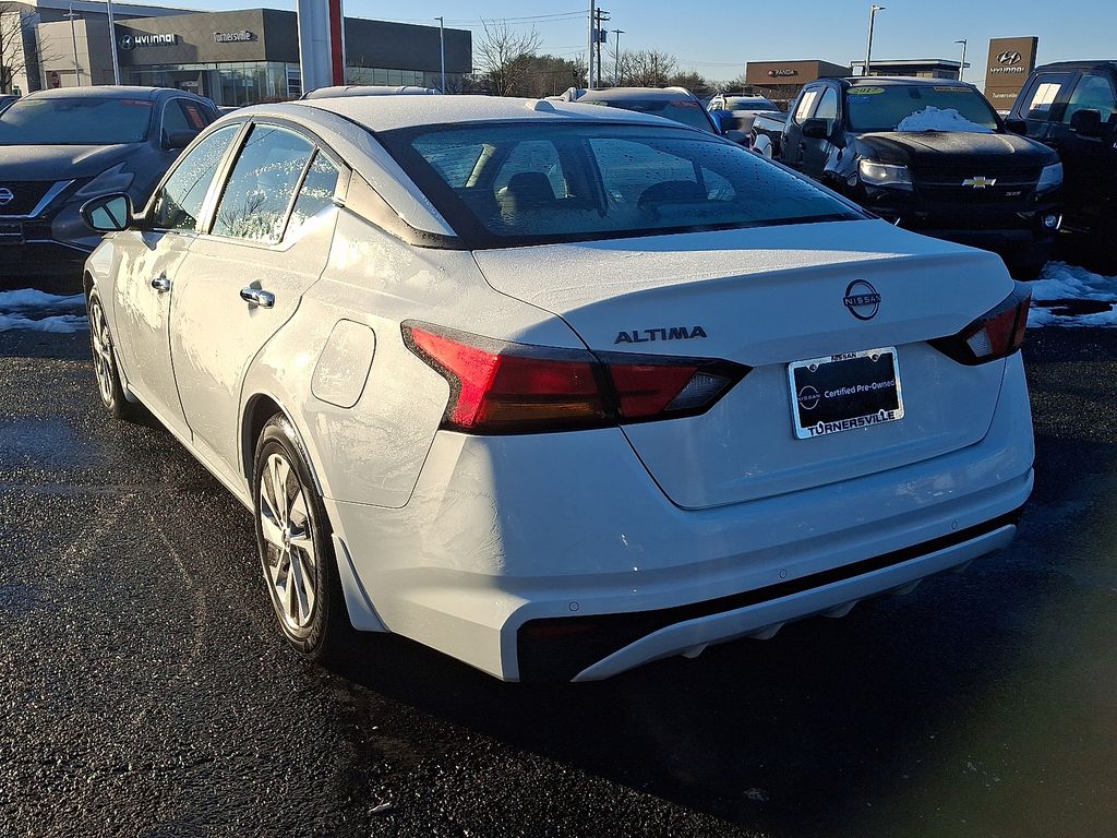 Thumbnail: 2025 Nissan Altima - 4