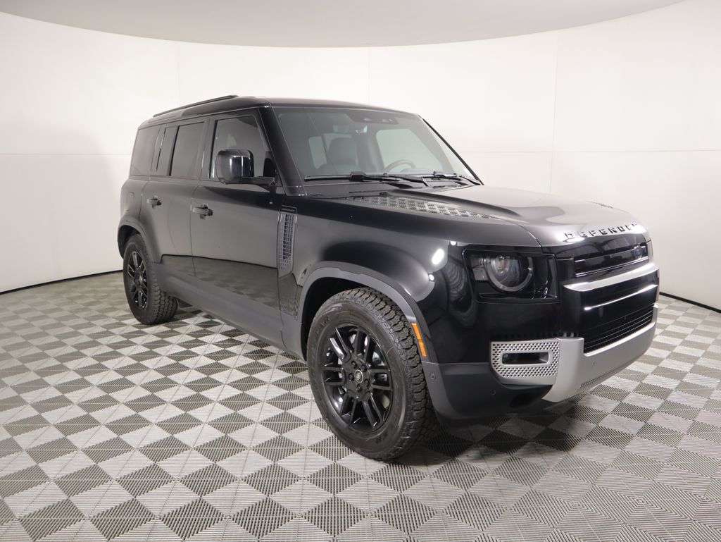 Thumbnail: 2025 Land Rover Defender - 3