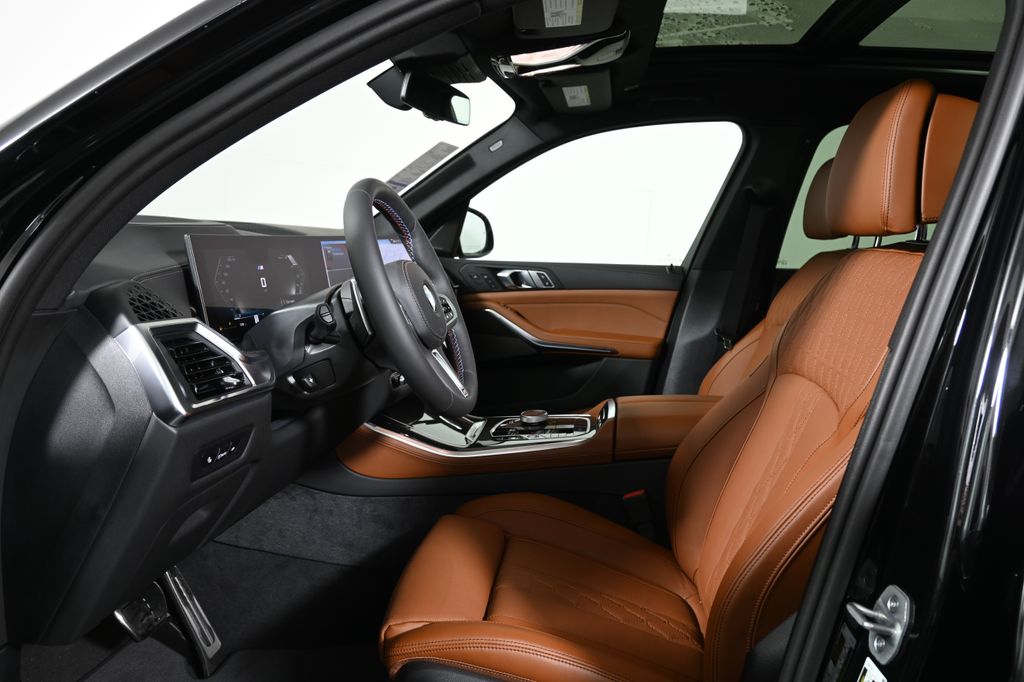 Thumbnail: 2026 BMW X5 - 3