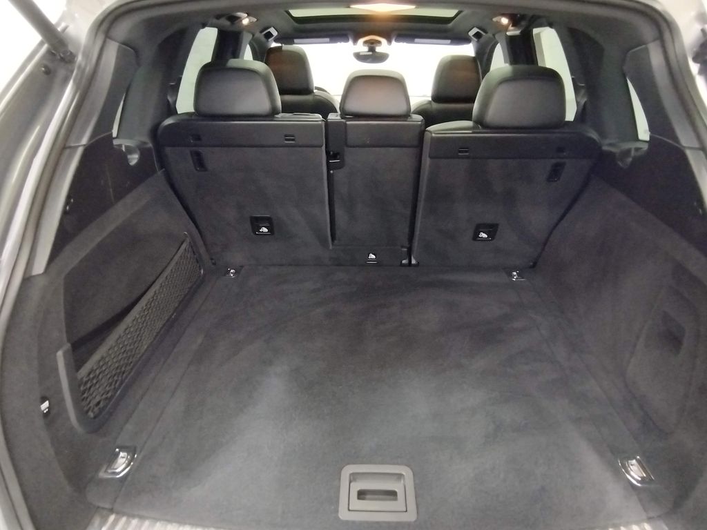2017 Porsche Cayenne Base