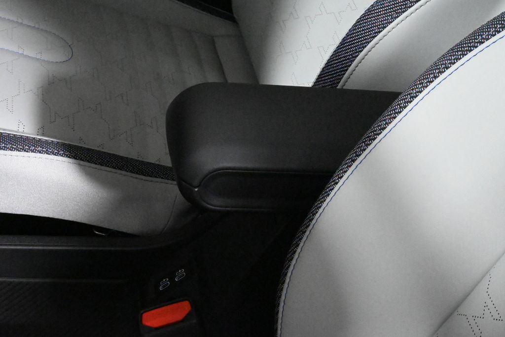 Thumbnail: 2025 MINI Cooper - 27