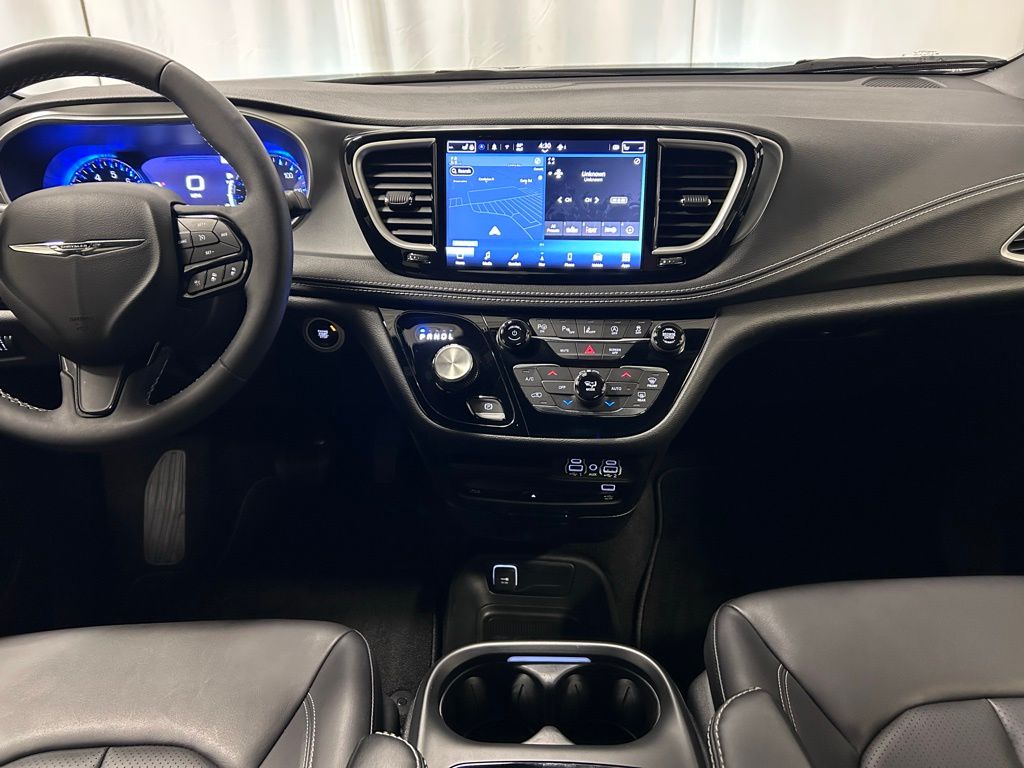 used 2023 Chrysler Pacifica car, priced at $34,450