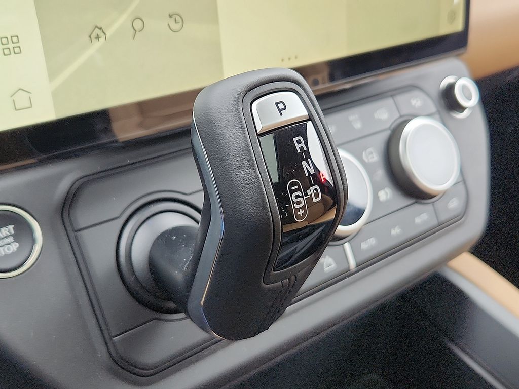 Thumbnail: 2026 Land Rover Defender - 7