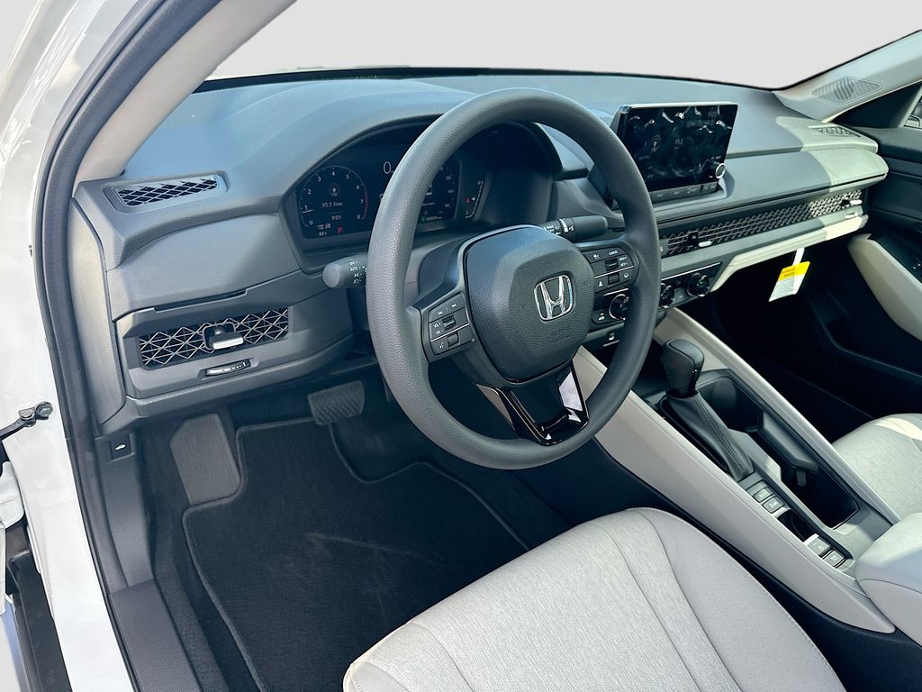 Thumbnail: 2025 Honda Accord - 9