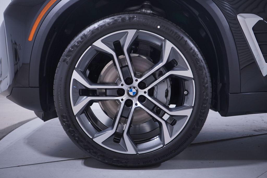 Thumbnail: 2026 BMW X5 - 2