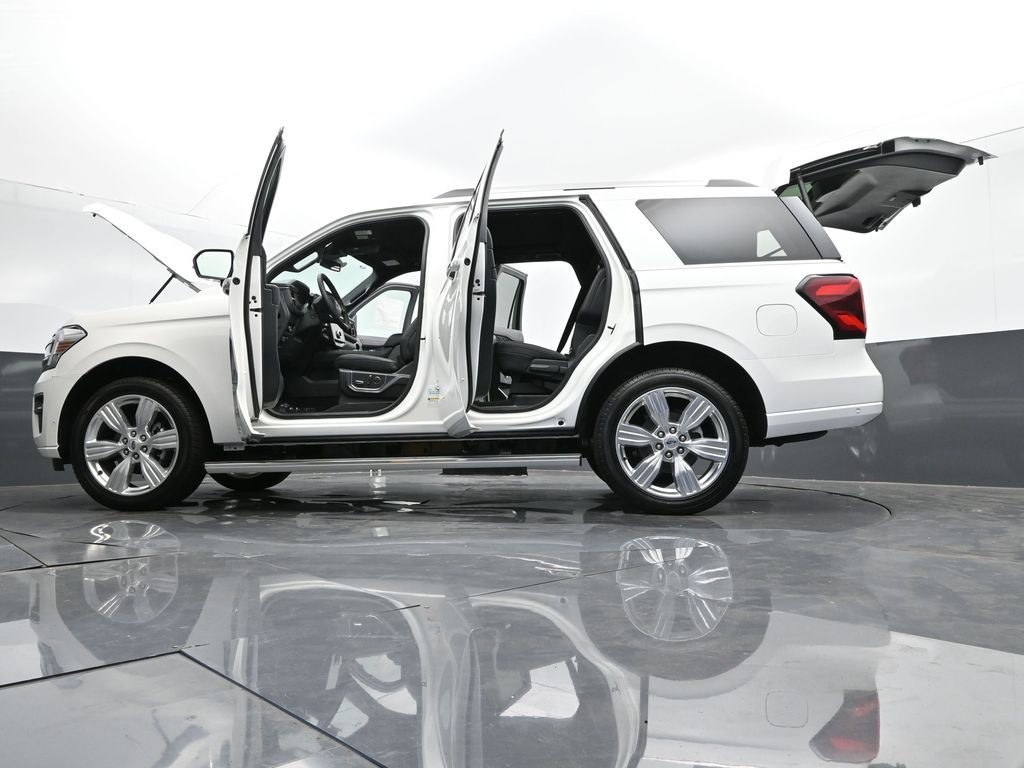2024 Ford Expedition Platinum