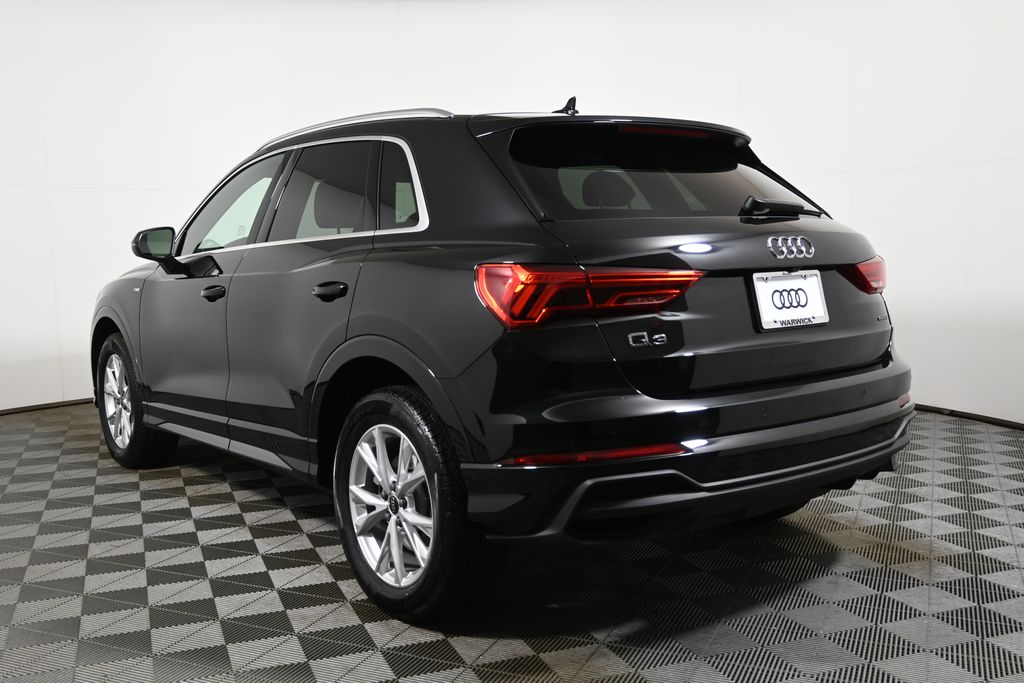 Thumbnail: 2025 Audi Q3 - 5