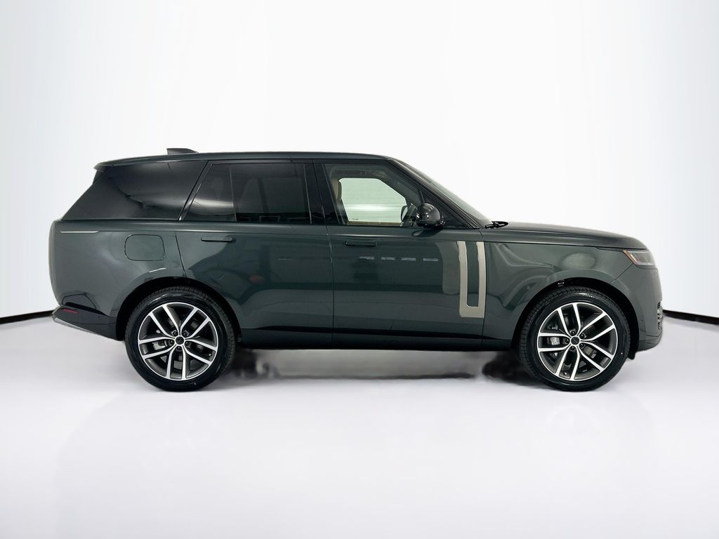 Thumbnail: 2026 Land Rover Range Rover - 4
