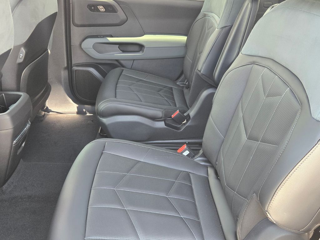 2027 Kia Telluride - $60,175
