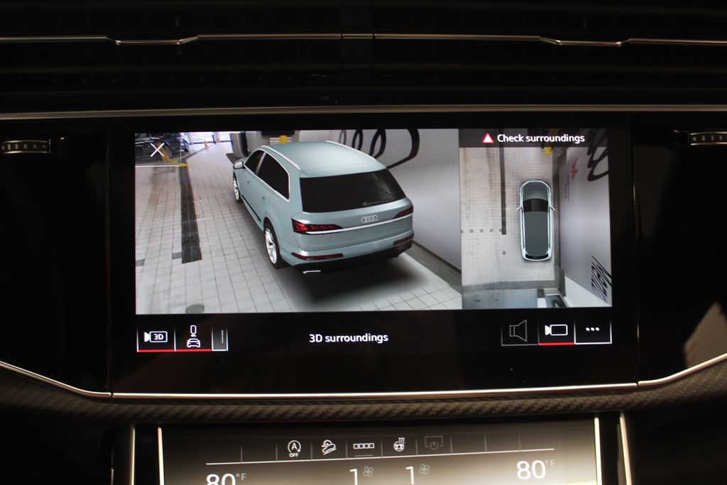 Thumbnail: 2026 Audi SQ7 - 29