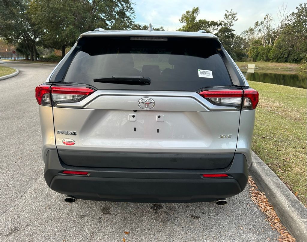 Thumbnail: 2024 Toyota RAV4 - 4