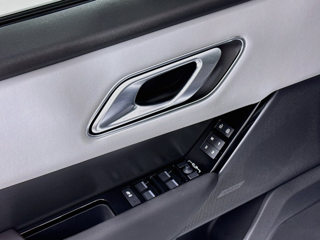 Thumbnail: 2026 Land Rover Range Rover Velar - 23