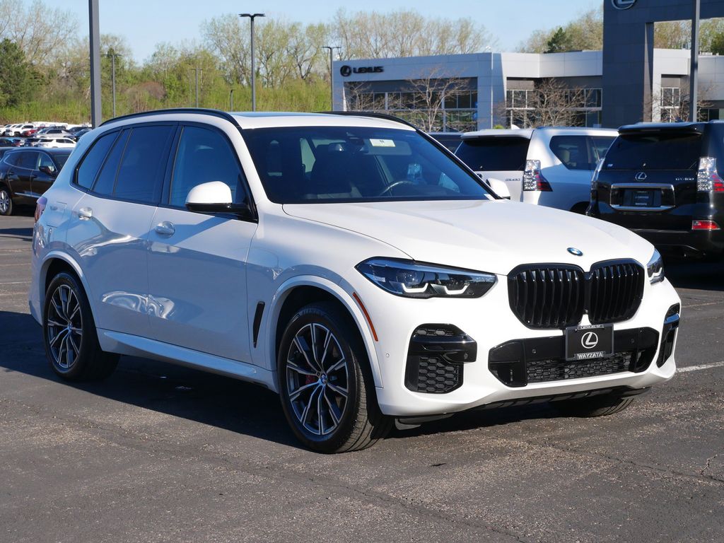 2023 BMW X5 xDrive40i AWD