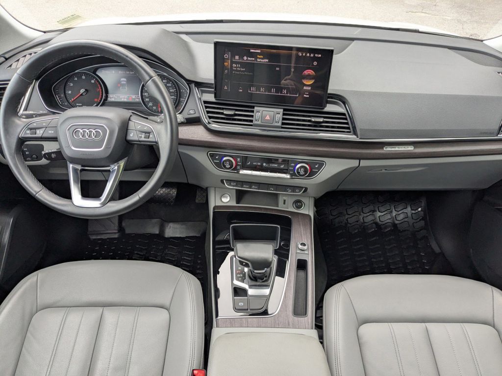 2022 Audi Q5 Premium 45 TFSI S line quattro S tronic