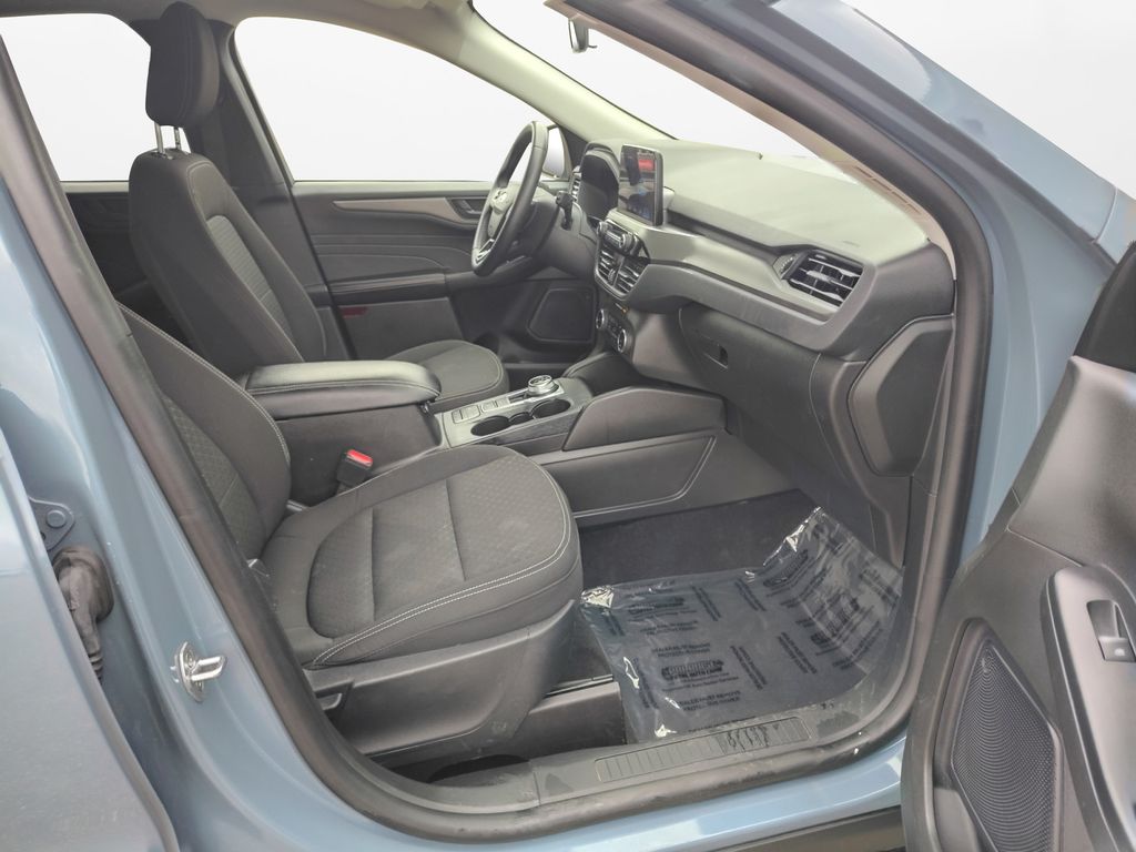 Used Car 2024 Ford Escape  Active For Sale Under $20,000 In Austin, Texas