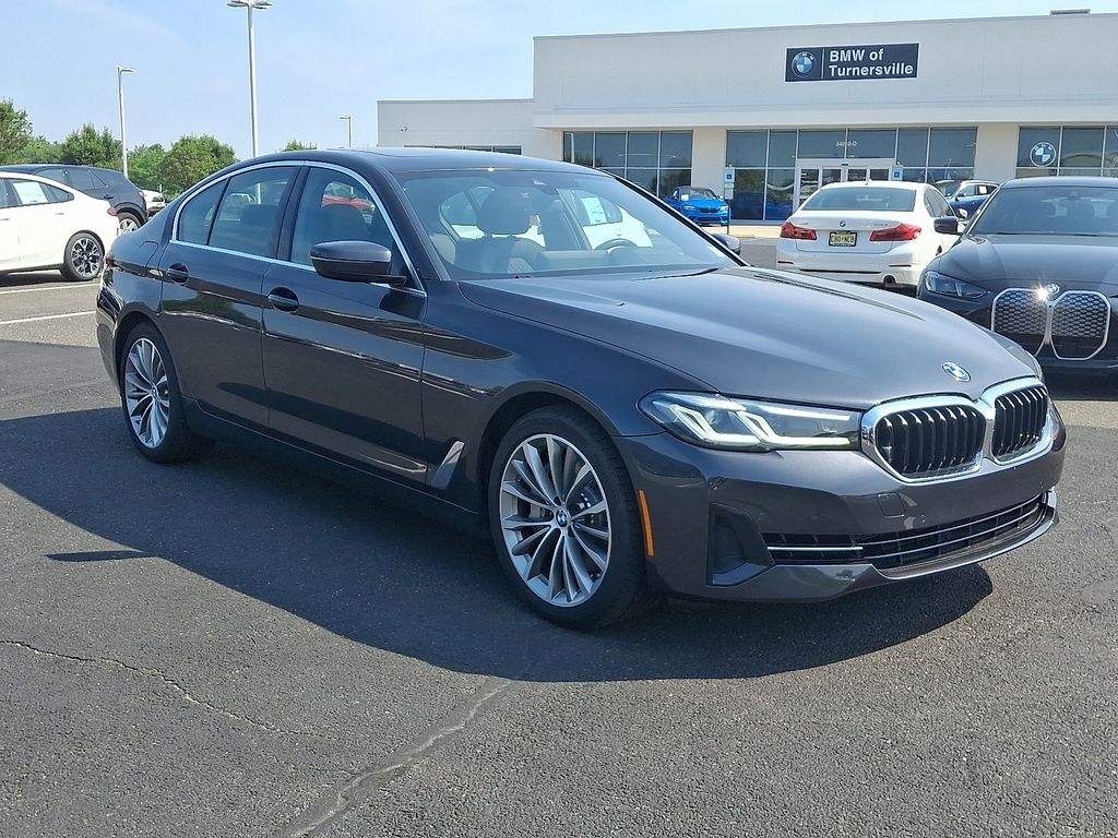 2022 BMW 5 Series 540i xDrive 3