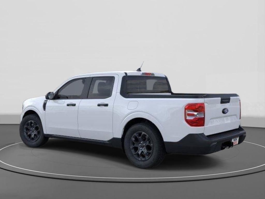 New 2026 Ford Maverick XLT 4D Crew Cab