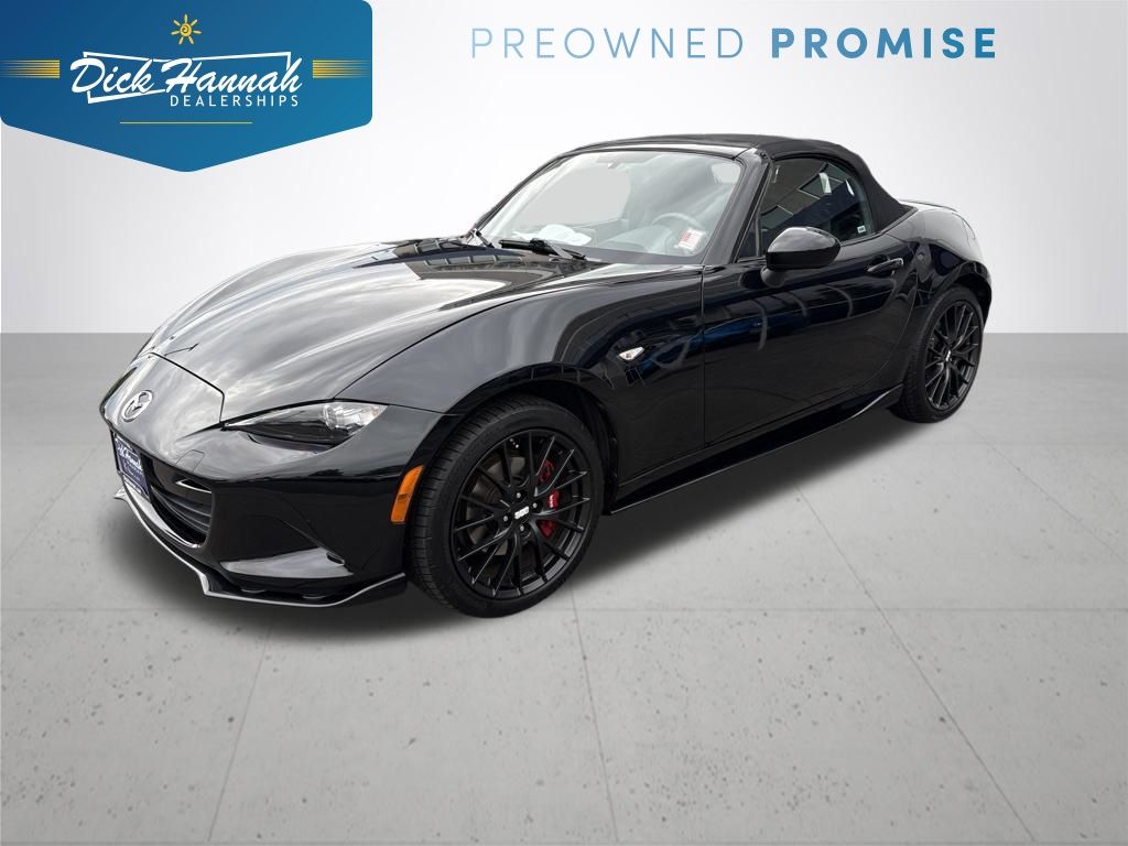 Jet Black Mica 2016 Mazda MX-5 Miata Convertible Rear-Wheel Drive 6-Speed Manual