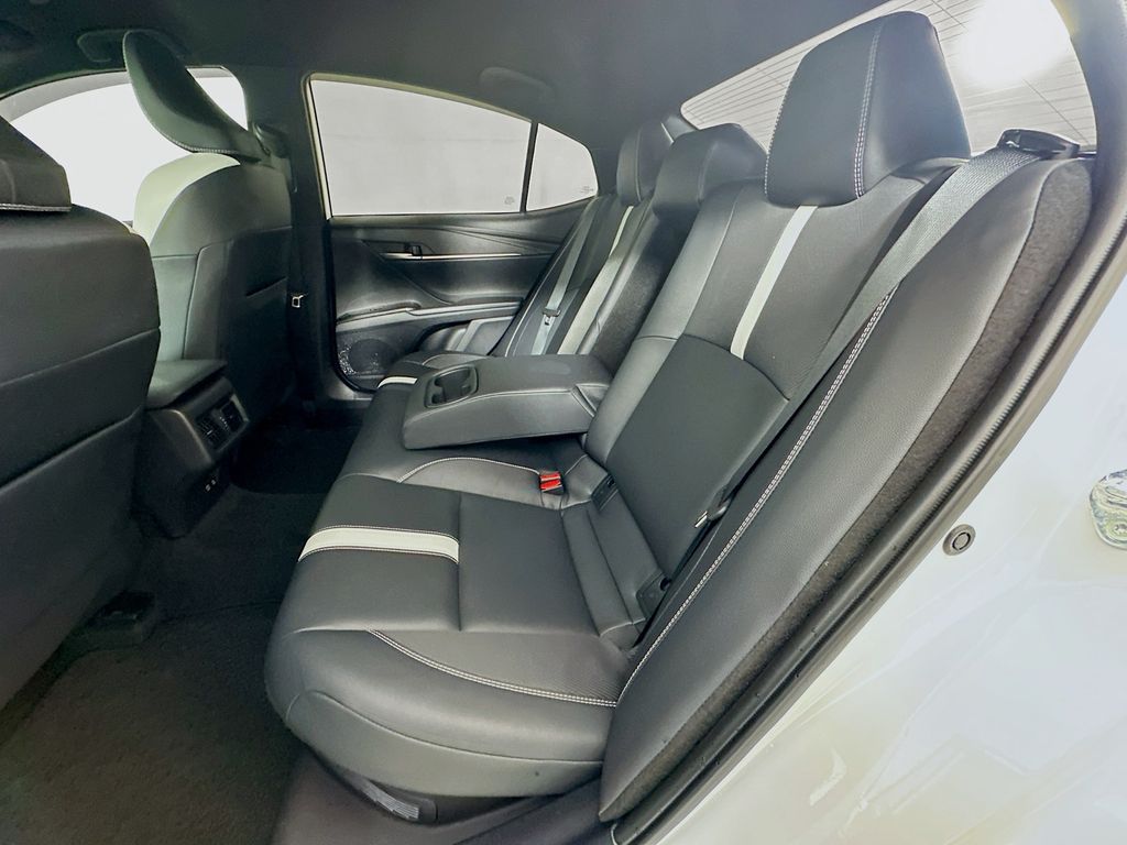 Thumbnail: 2025 Toyota Camry - 23