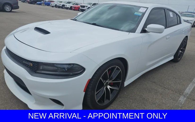 White Knuckle Clearcoat 2017 Dodge Charger R/T Scat Pack RWD Sedan Rear-Wheel Drive 8-Speed Automatic