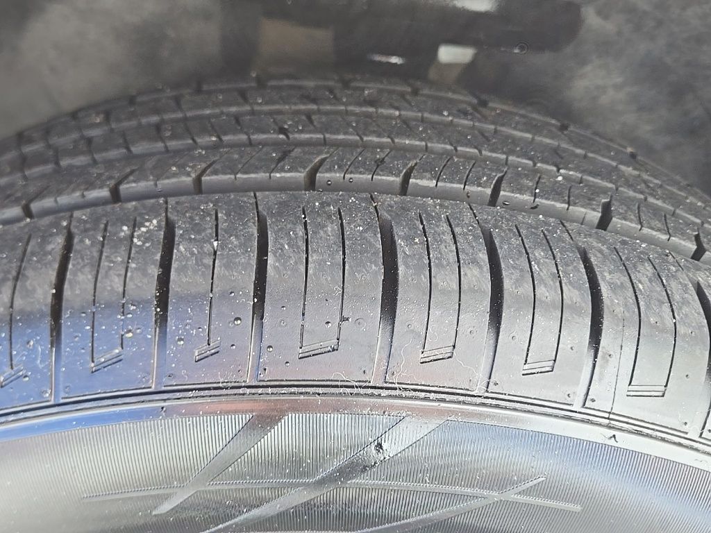 Used 2016 Black Chevrolet LT image 11