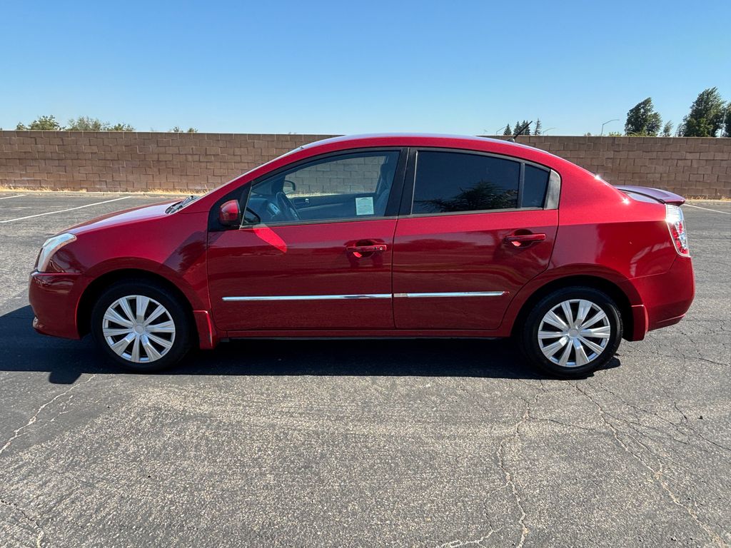 Thumbnail: 2011 Nissan Sentra - 8