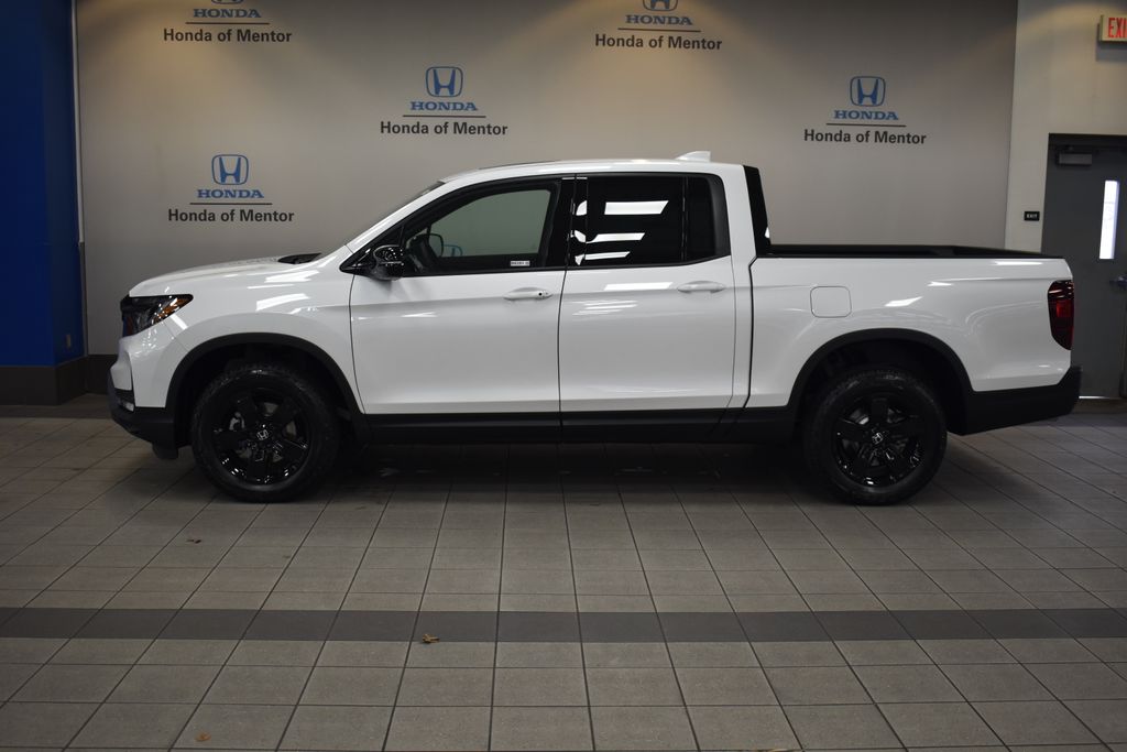 2025 Honda Ridgeline Black Edition 4