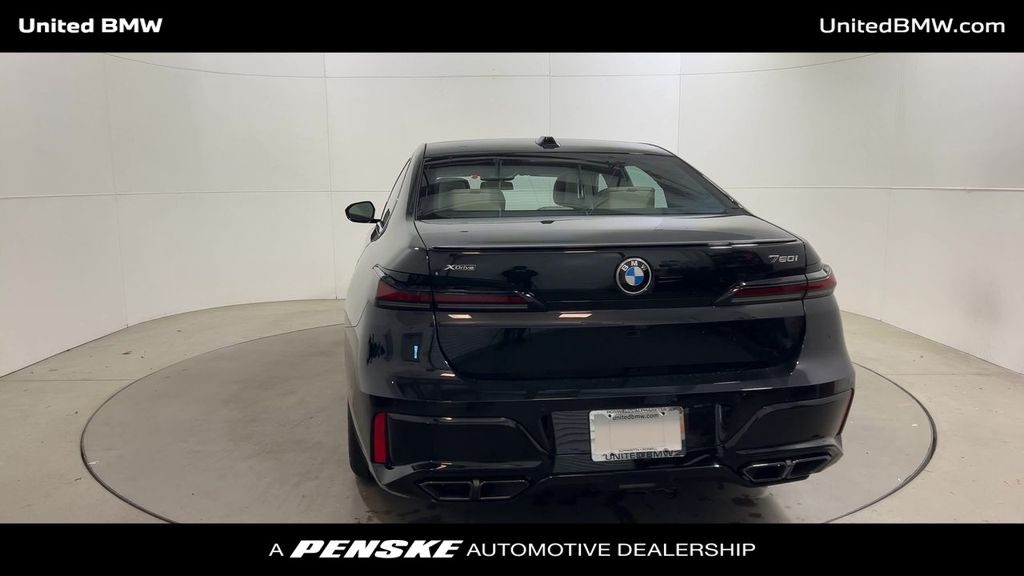 2025 BMW 7 Series 760i xDrive 7