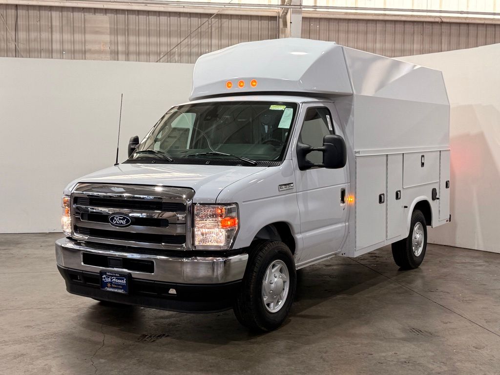 2026 Ford E-350SD Base