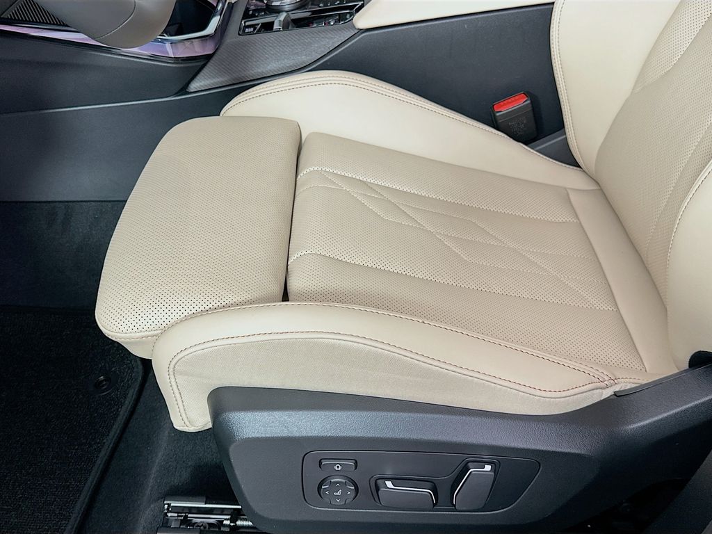 Thumbnail: 2026 BMW X3 - 21