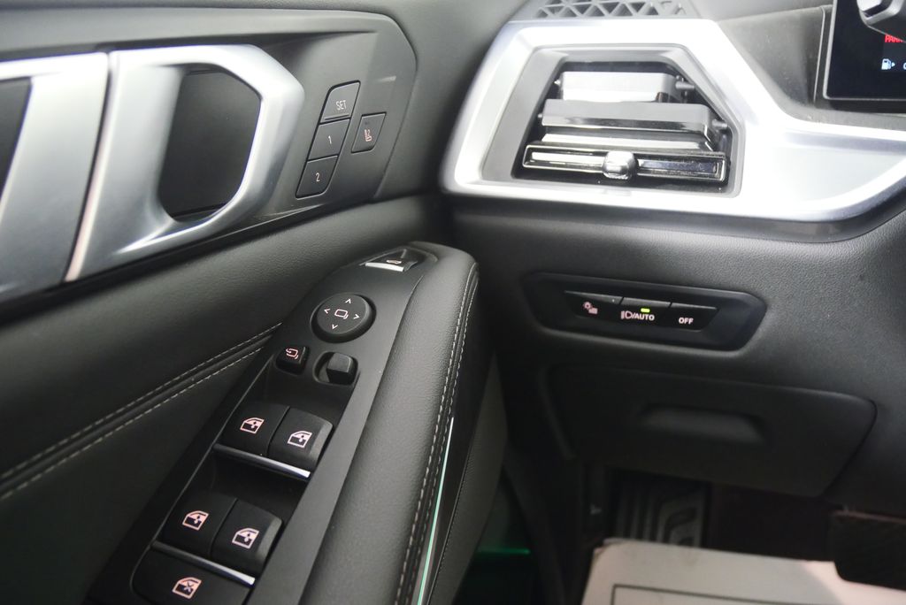 2025 BMW X5 sDrive40i 17