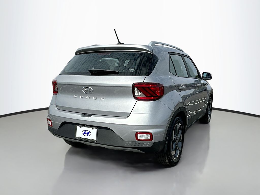 2025 Hyundai Venue SEL 5