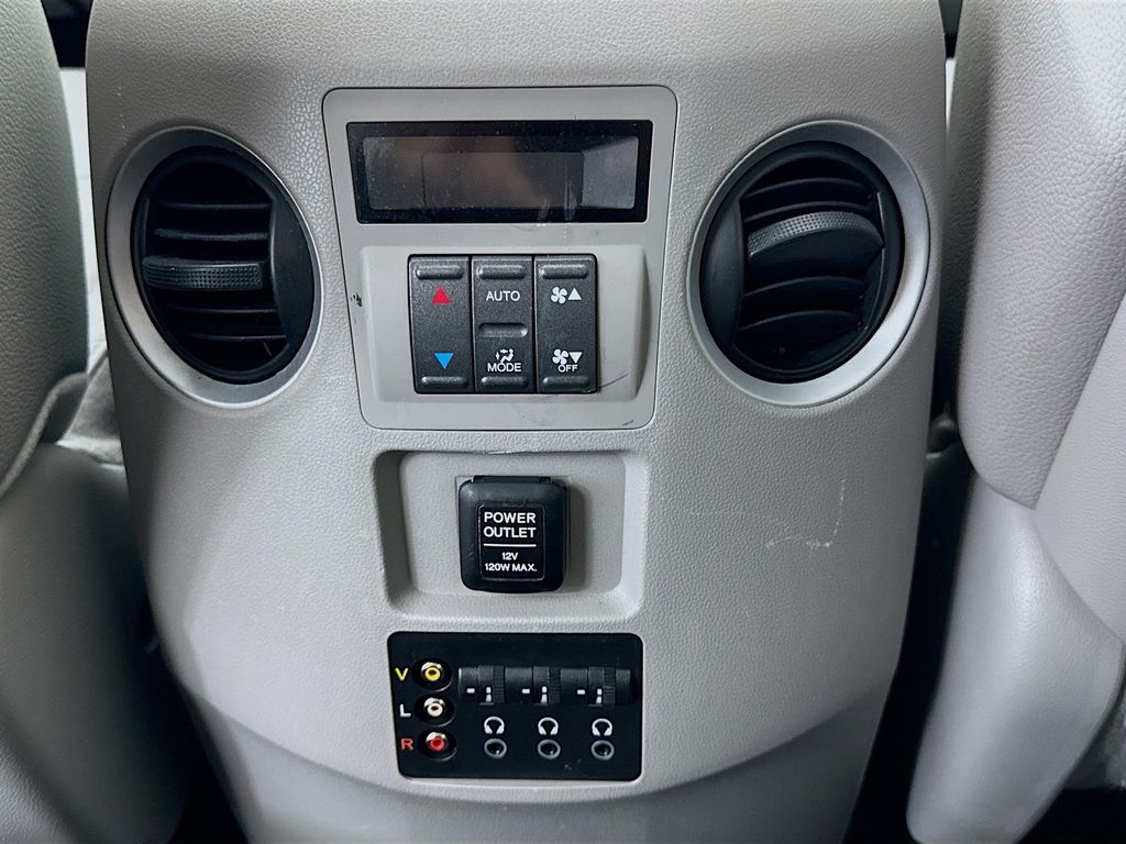 Used Car 2012 Honda Pilot  Touring For Sale Under $12,000 In Austin, Texas